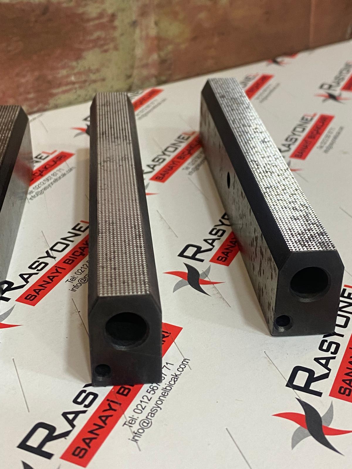 Yapıştırma Çeneleri